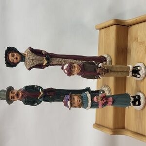 Old World 4 Pencil Figurine Christmas Holiday Carolers Set